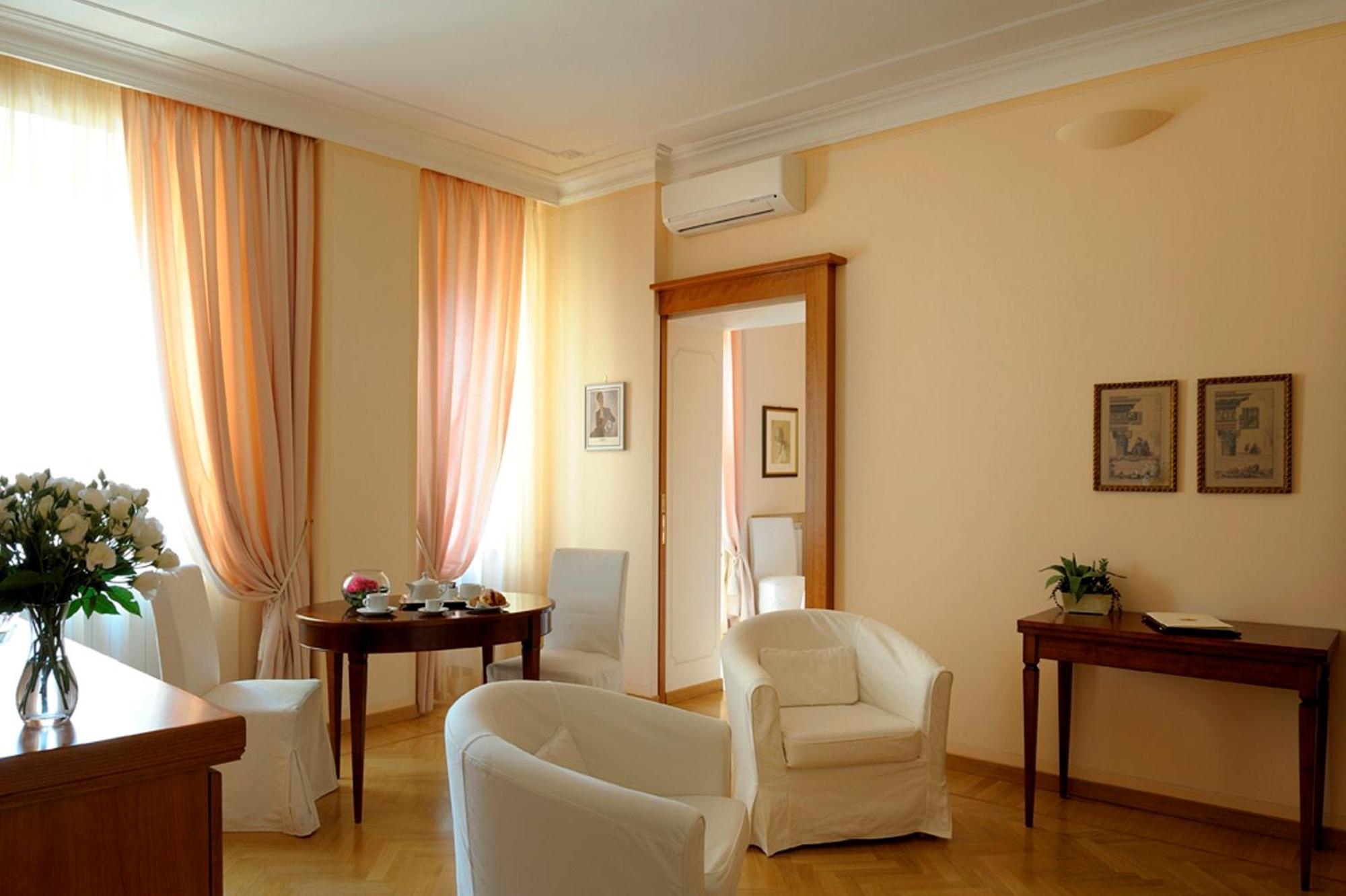 Apartahotel Dea 2*