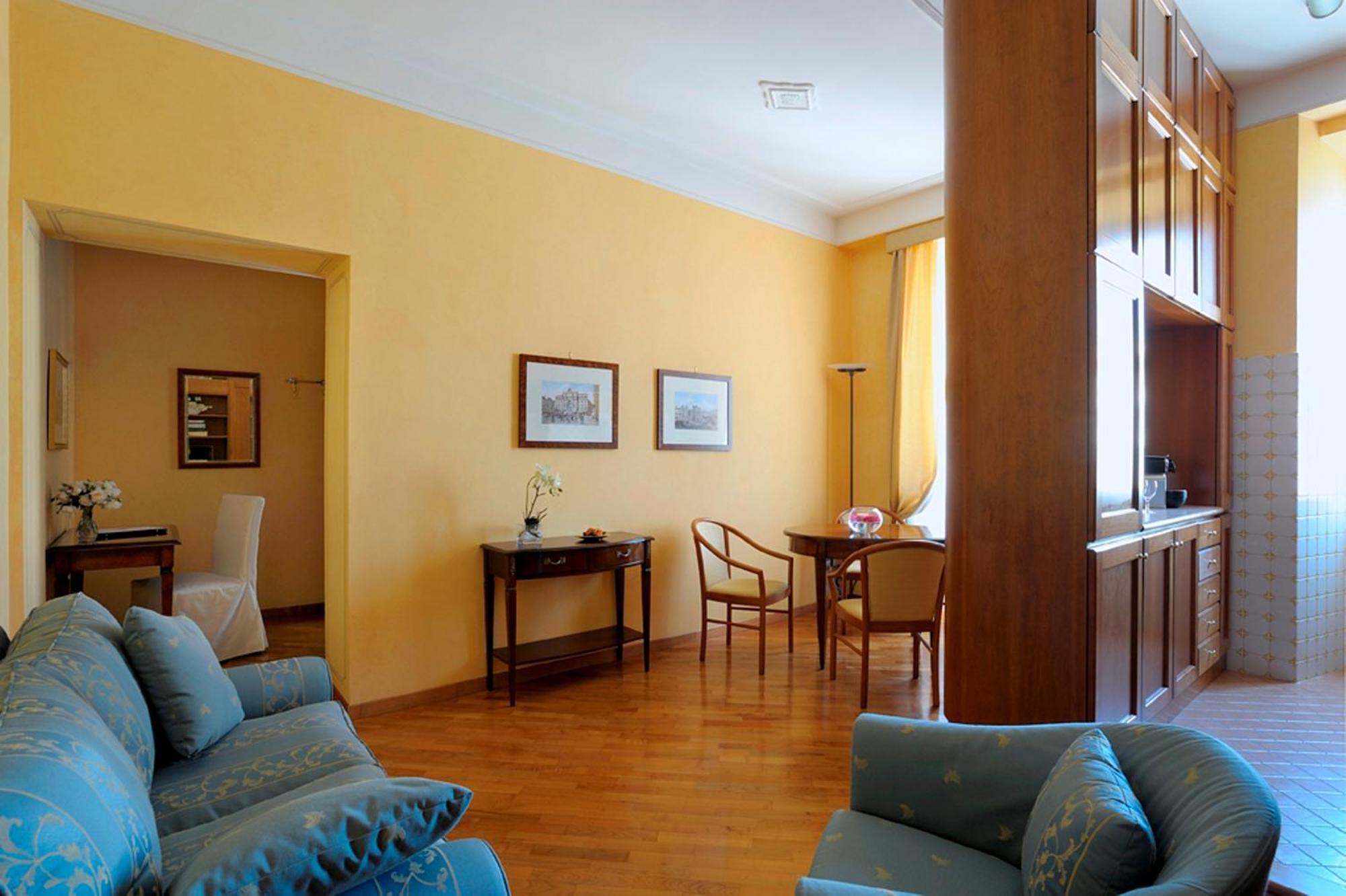 Aparthotel Dea Roma