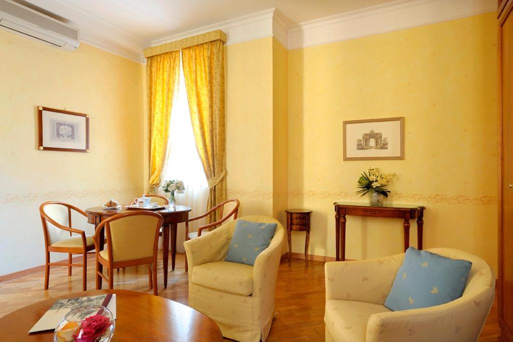 Dea Aparthotel 2*