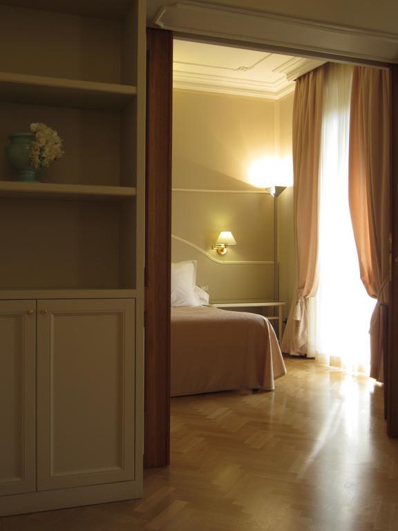 Aparthotel Dea Roma