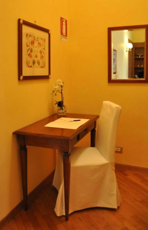 Aparthotel Dea 2*